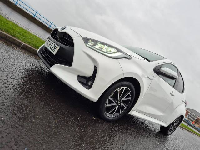 2021 Toyota Yaris 1.5 Hybrid Design 5dr CVT