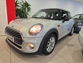 MINI HATCHBACK 2016 (66) at McMillan Motors Greenock